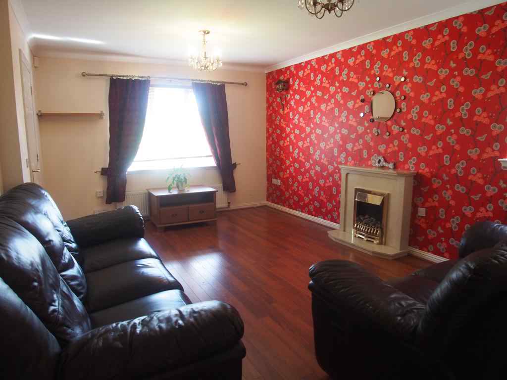 58 Whitacres Road Darnley Central Letting Services Letting Agents