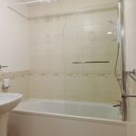14 WOODLANDS COURT THORNLIEBANK WOODLANDS ROAD THORNLIEBANK GLASGOW G46 7SA Main Bathroom v2